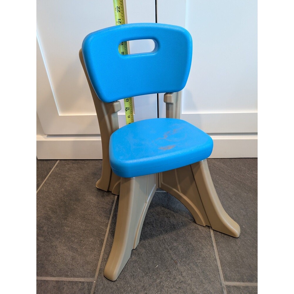 Step 2 Blue Beige/Tan Sturdy Plastic Childs Chair for Table WorkBench Kitchen